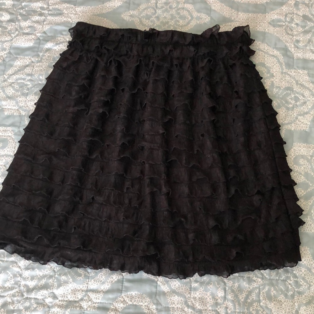 Ladies ruffle skirt